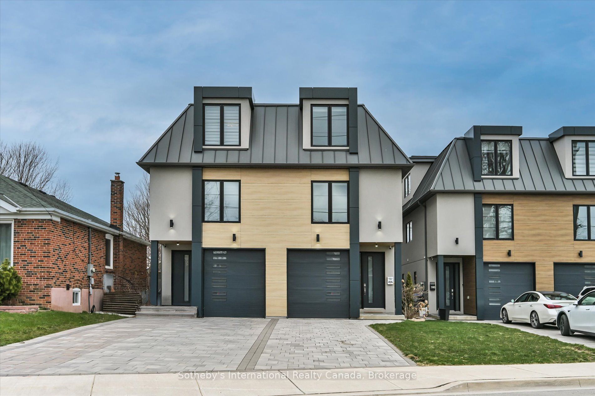 41A Maple Avenue N, Mississauga, ON, L5H 2R9