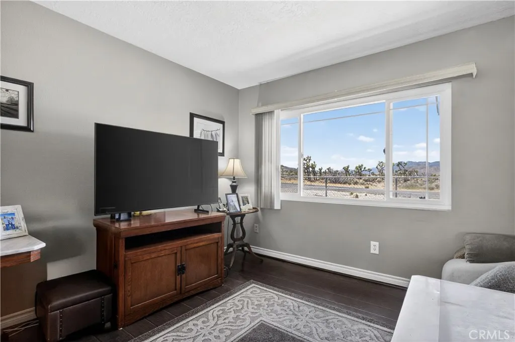 Additional image 93 of 7053 Balsa Ave, Yucca Valley, CA 92284