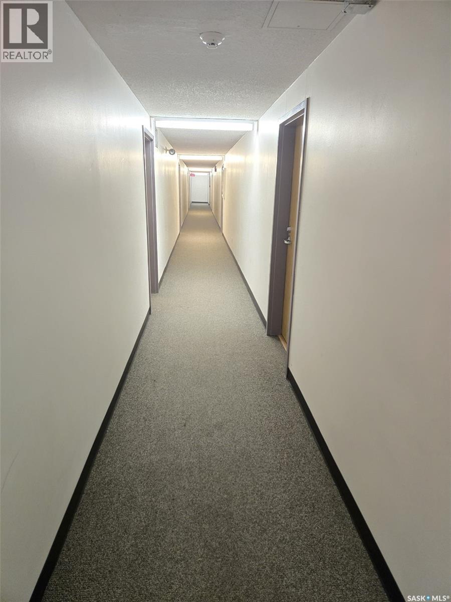 Additional image 3 of 115A-4040 8th Street E, Saskatoon, SK, S7H5L4