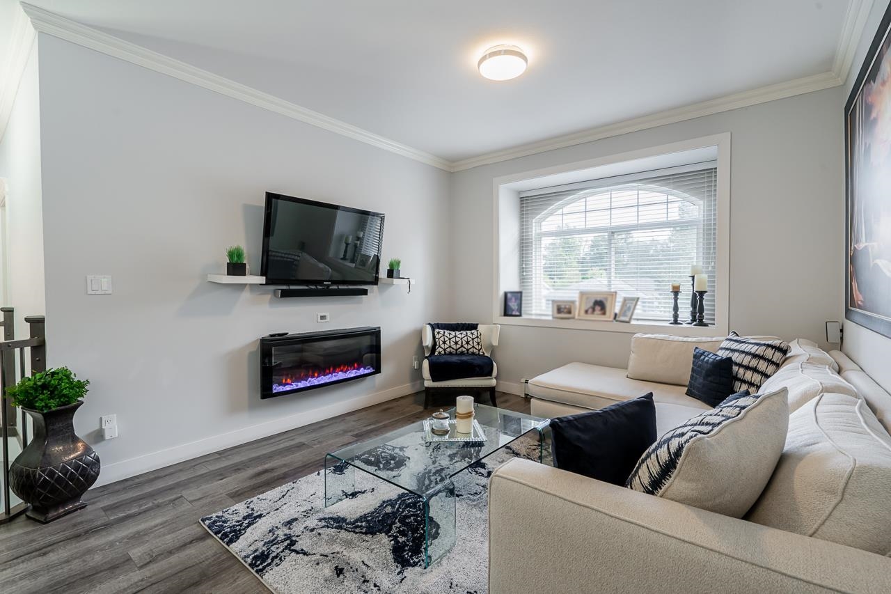6255 138 Street, Surrey, BC, V3X 1E6