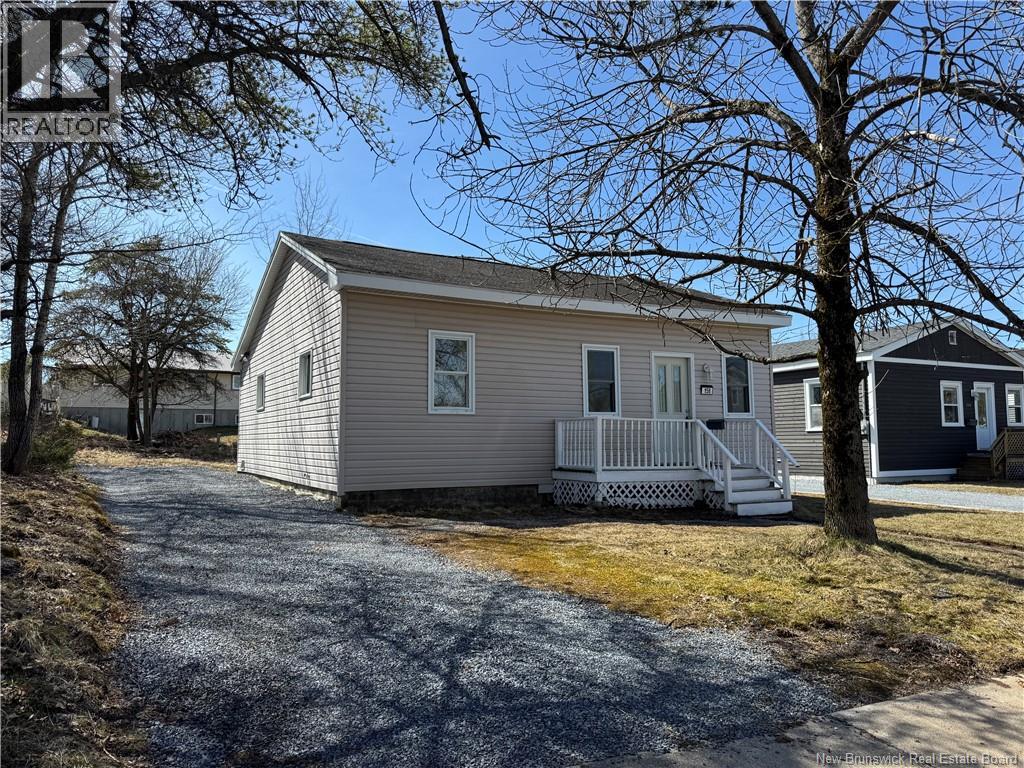 158 Molson Avenue, Saint John, NB, E2M3J3