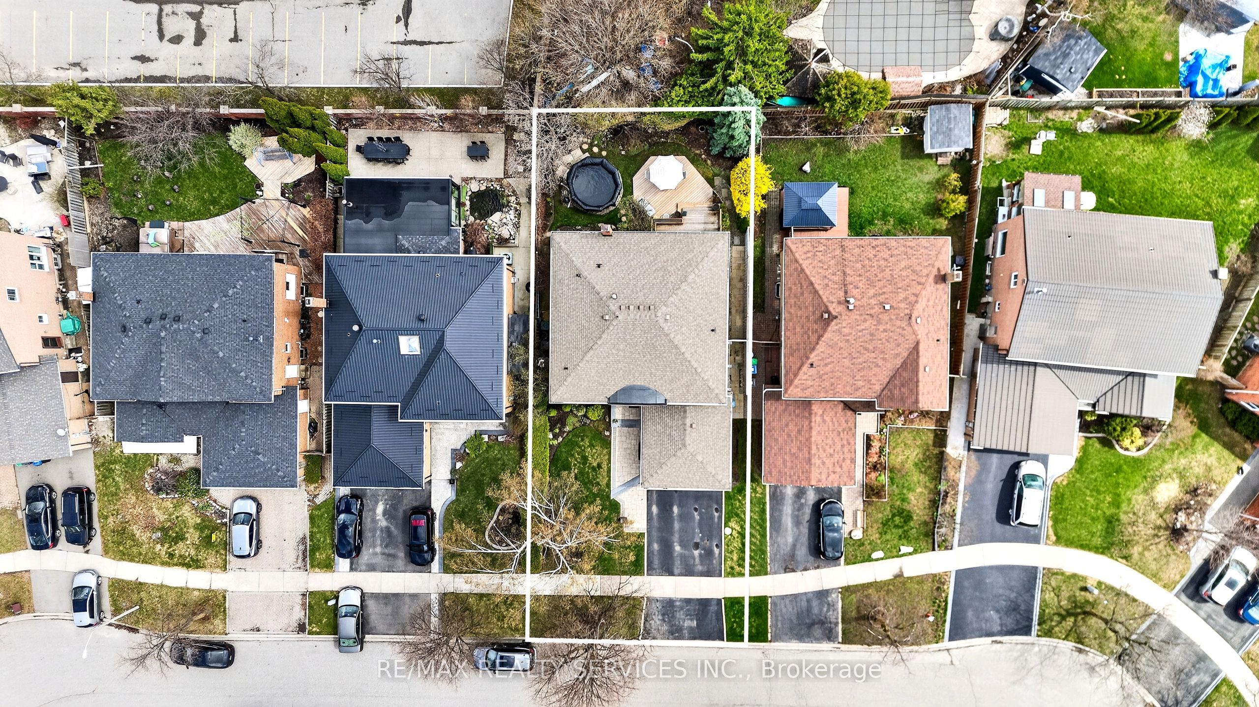 Additional image 5 of 52 Nottingham Crescent, Brampton, ON, L6S 4G4