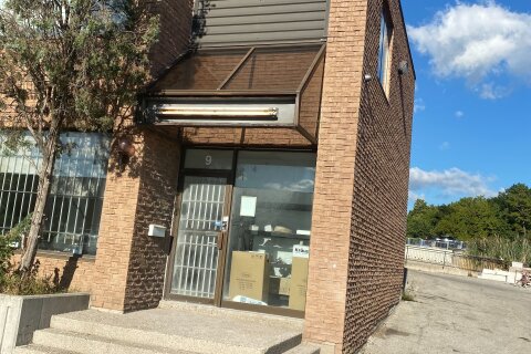Additional image 8 of 8-9-425 Eddystone Avenue, Toronto, ON, M3N 1H8