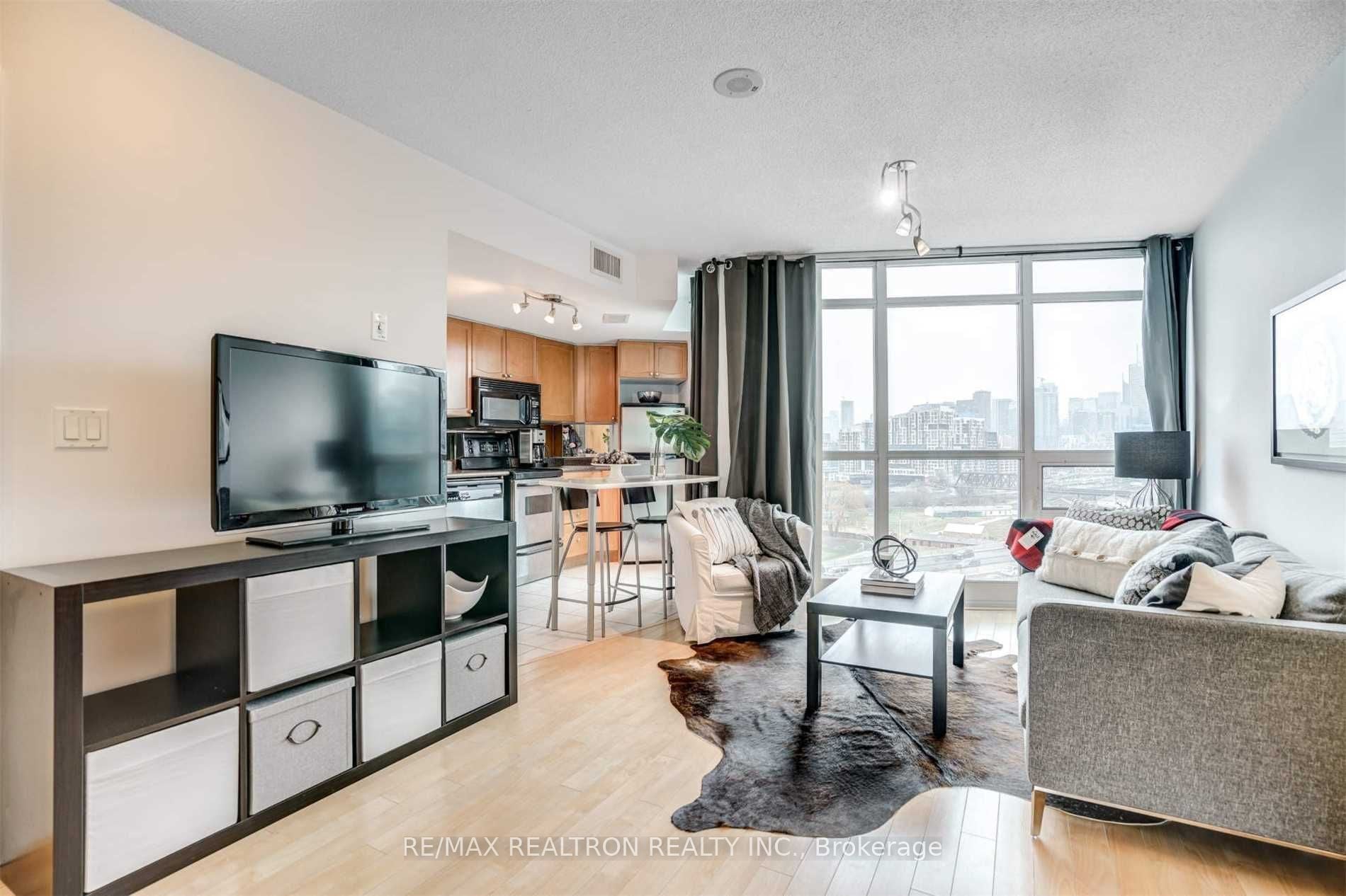Additional image 4 of 1410-231 Fort York Boulevard, Toronto, ON, M5V 1B2