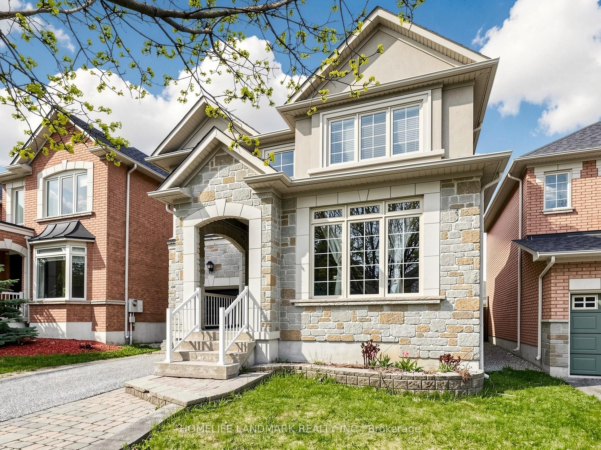 Additional image 3 of 70 Burgundy Trail, Vaughan, ON, L4J 8V9