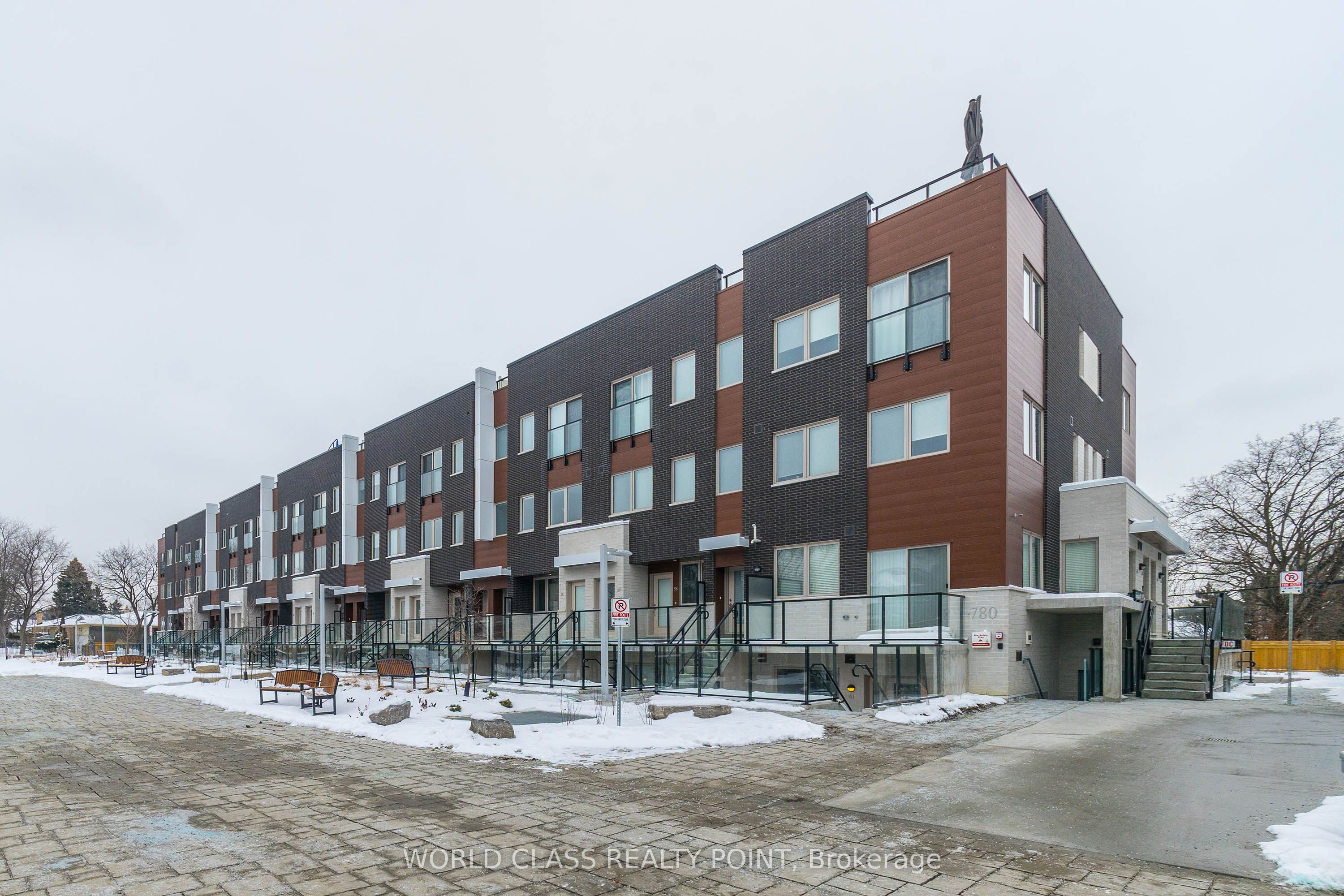 TH62-780 Sheppard Avenue E, Toronto, ON, M2K 0E8