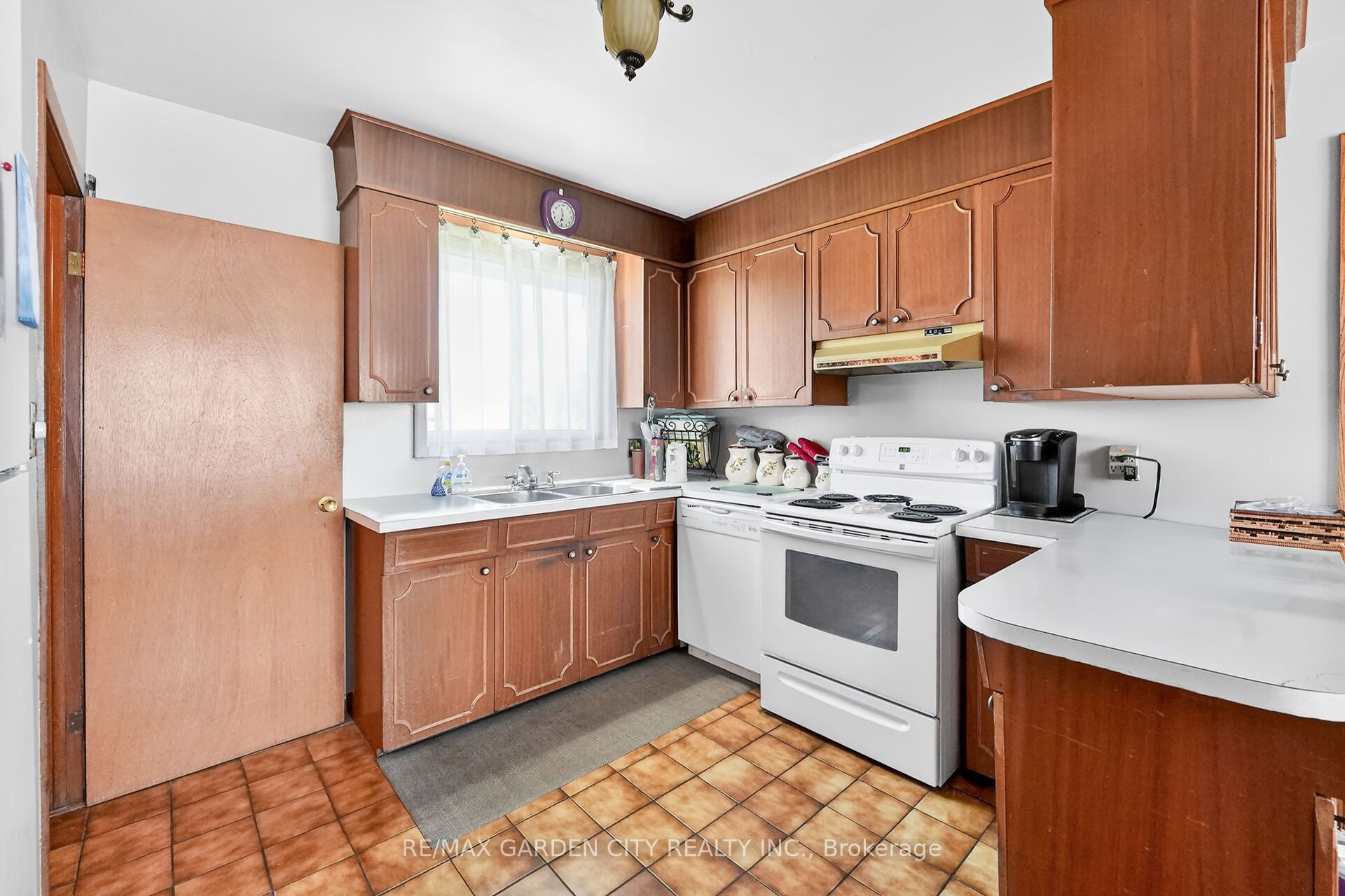 Additional image 6 of 5 Lockview Crescent, St. Catharines, ON, L2M 2T2