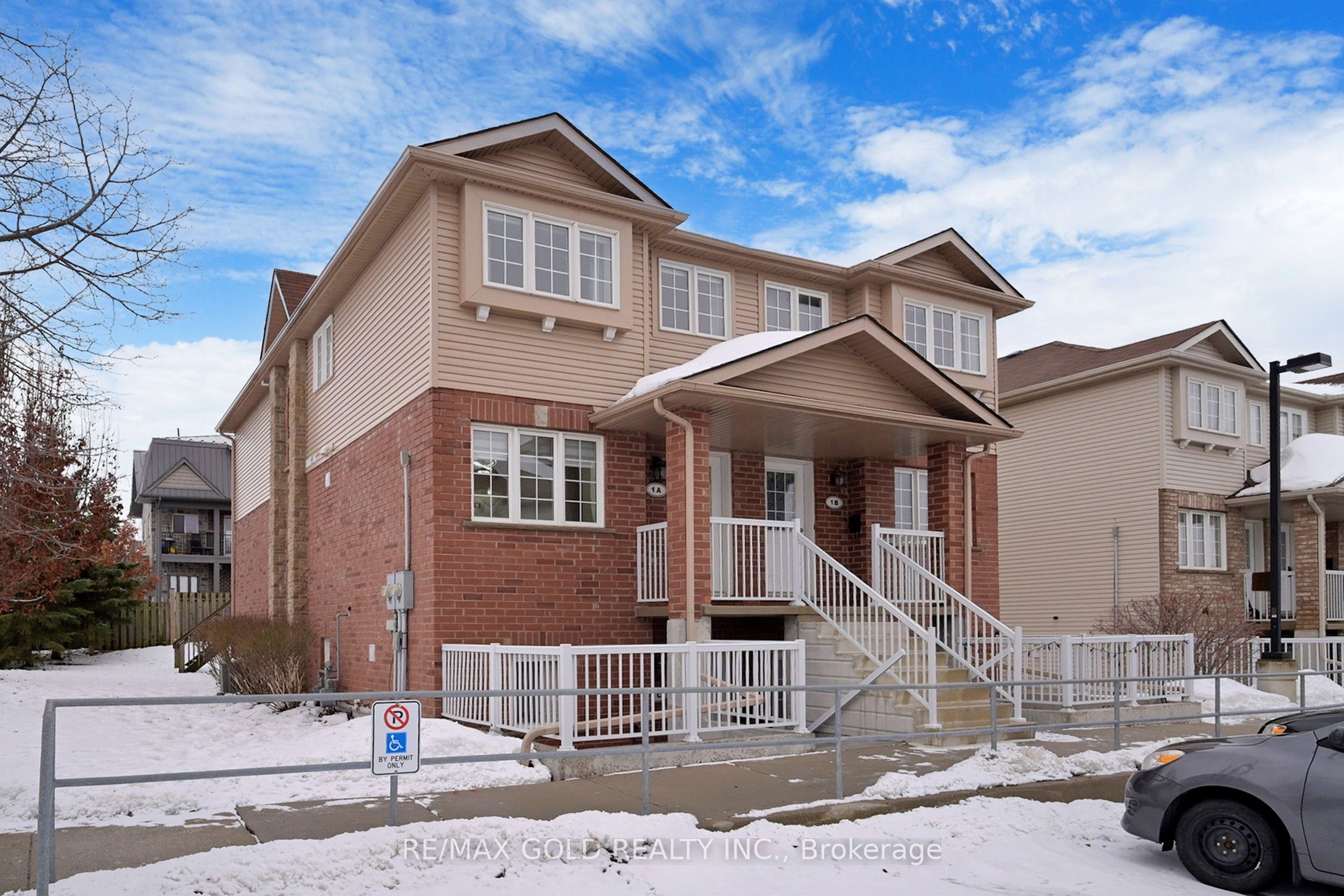 1A-50 Howe Drive, Kitchener, ON, N2E 0A3