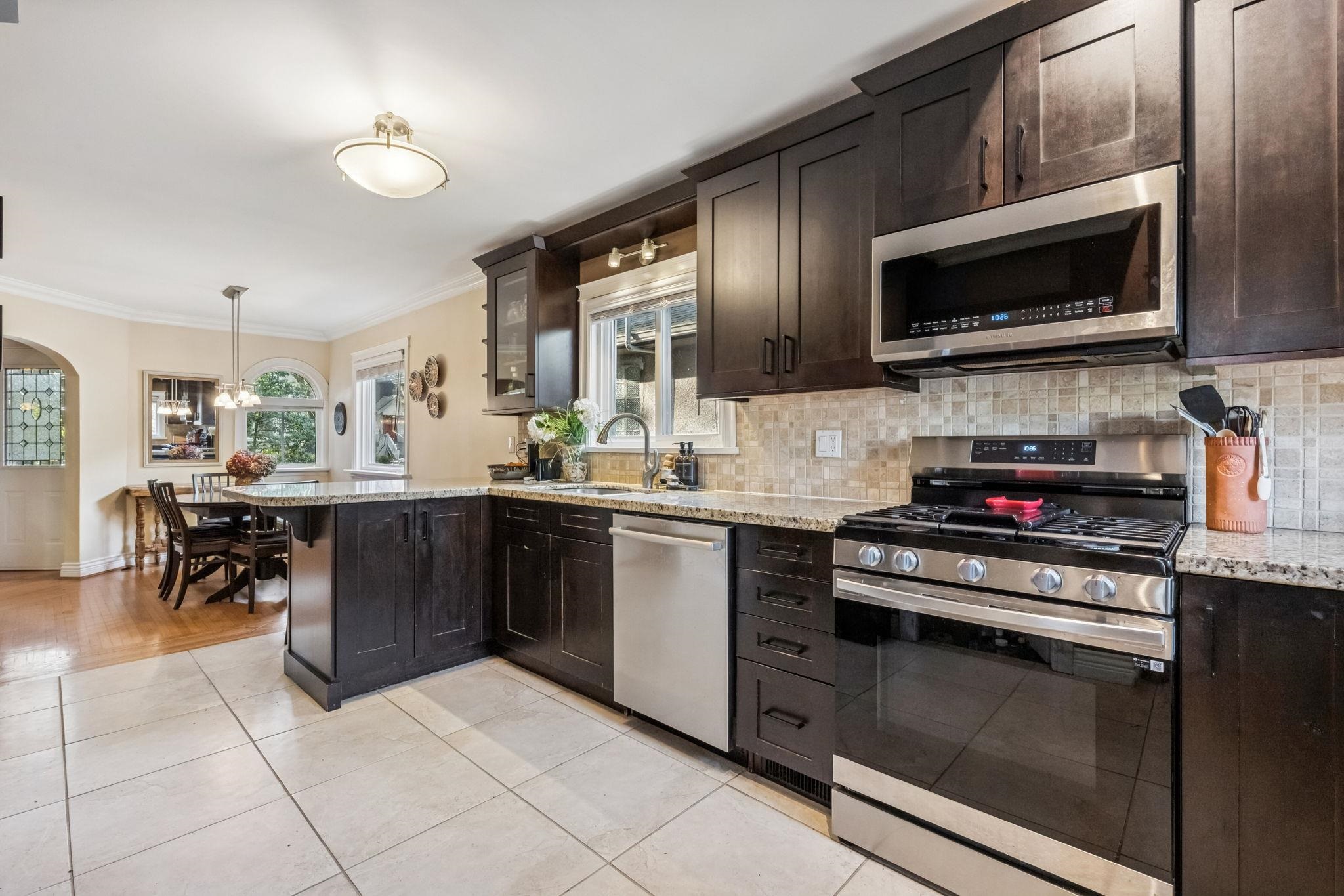 Additional image 6 of 2819 13th Avenue W, Vancouver, BC, V6K 2T6