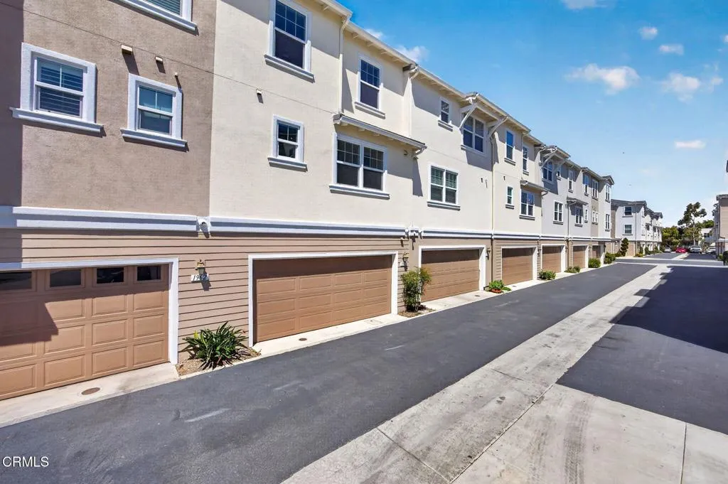 Additional image 40 of 1952 Victoria Avenue, Oxnard, CA 93035