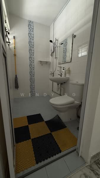 329 Serangoon Avenue 3 photo 3