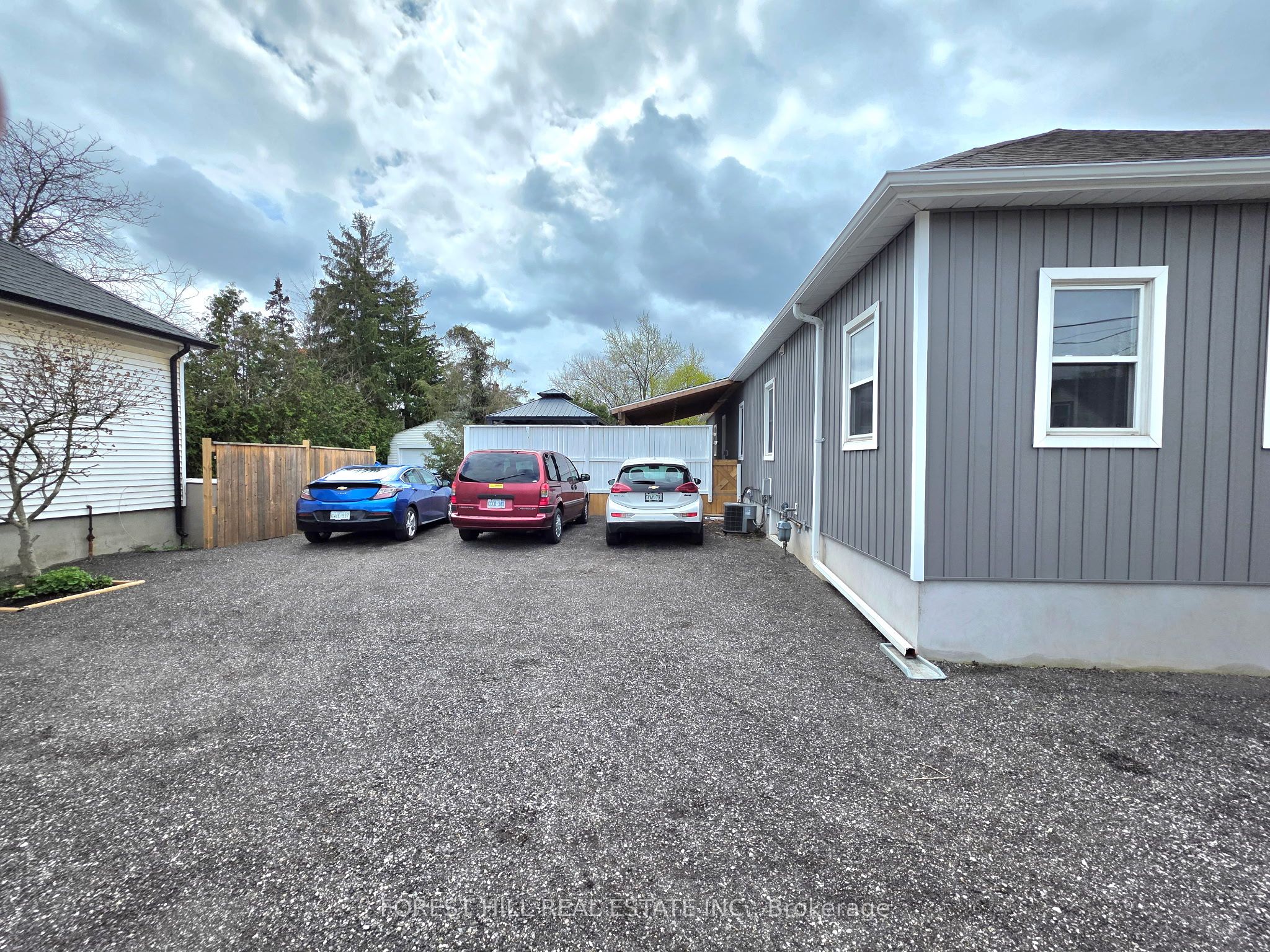 Additional image 2 of 390 Glendale Avenue, St. Catharines, ON, L2T 1C2
