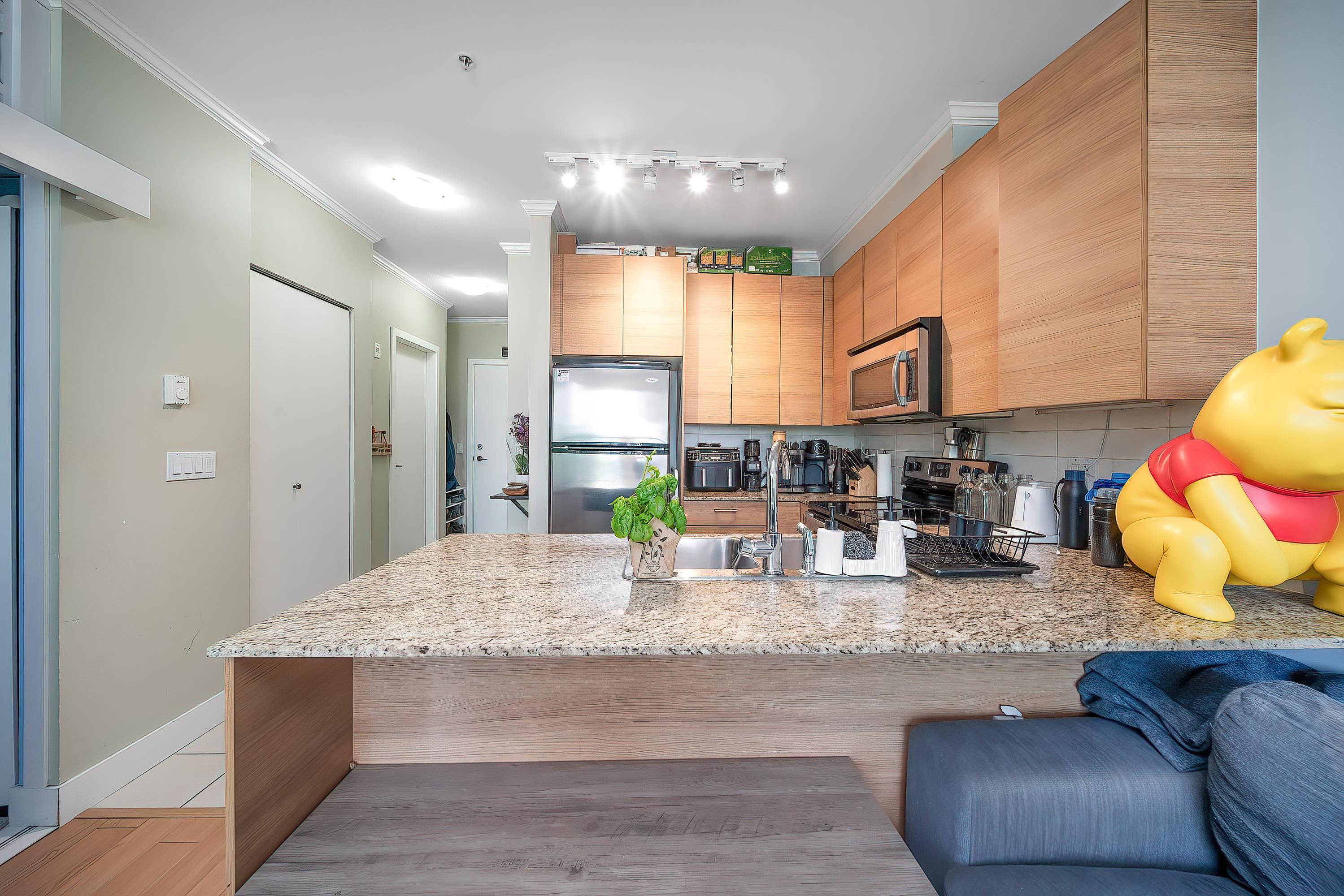 Additional image 4 of 214-5788 Sidley Street, Burnaby, BC, V5J 5E5