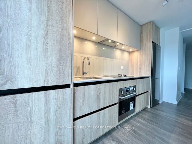 Additional image 2 of 415-7950 Bathurst Street, Vaughan, ON, L4J 0L4
