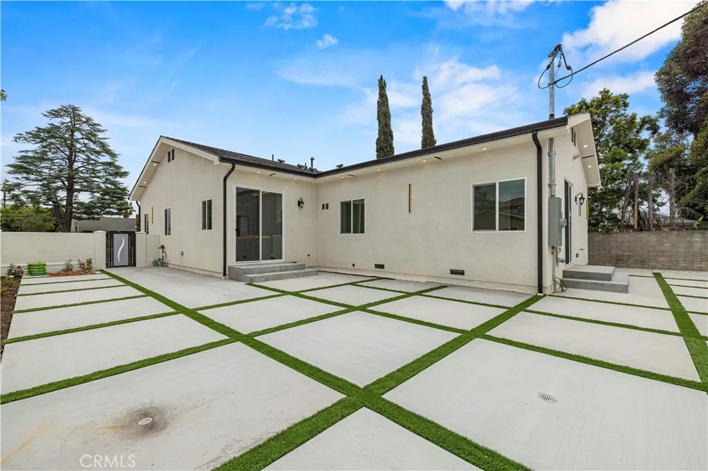 Additional image 68 of 8149 Saint Clair Ave, North Hollywood, CA 91605
