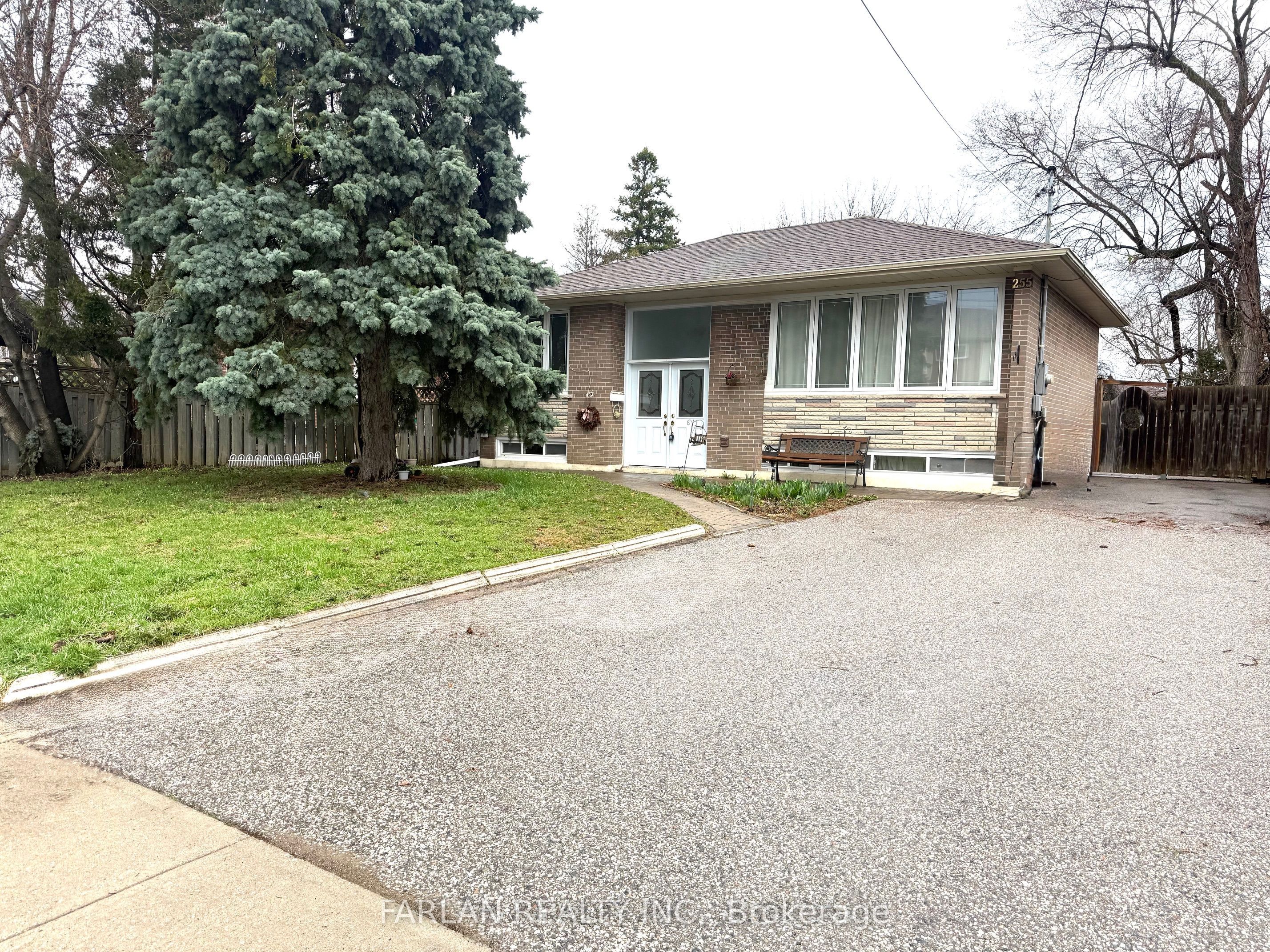 Additional image 2 of Bsmt-255 Sussex Avenue, Richmond Hill, ON, L4C 2G6