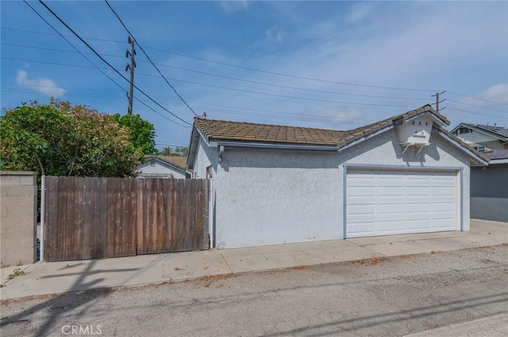 3136 Palo Verde Ave, Long Beach, CA 90808