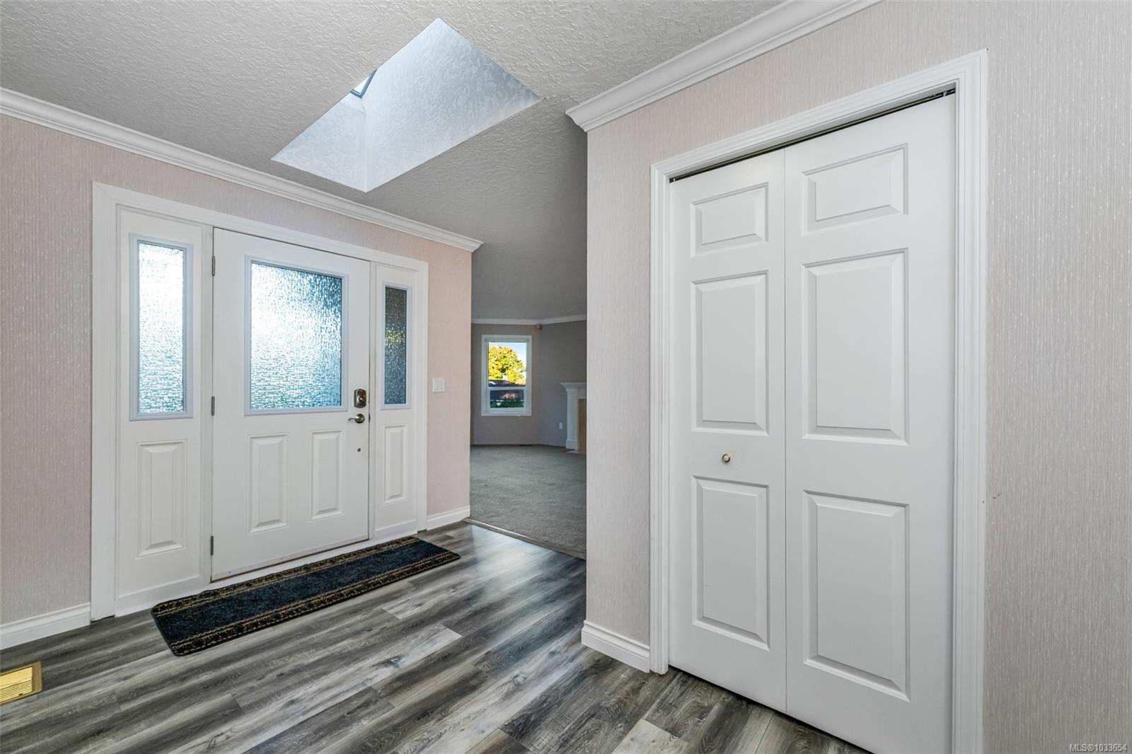 Additional image 5 of 2431 Wilcox Terrace, Central Saanich, BC, V8Z 5R7