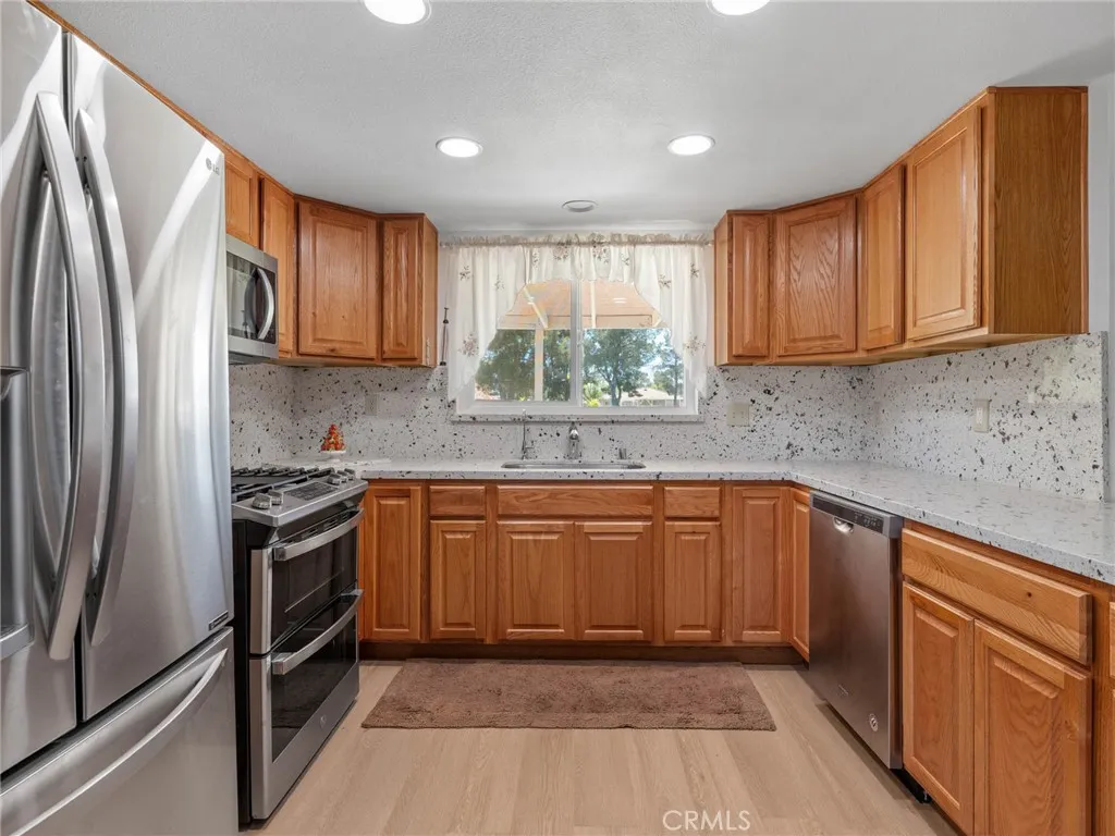 Additional image 22 of 15163 Tournament Drive, Helendale, CA 92342