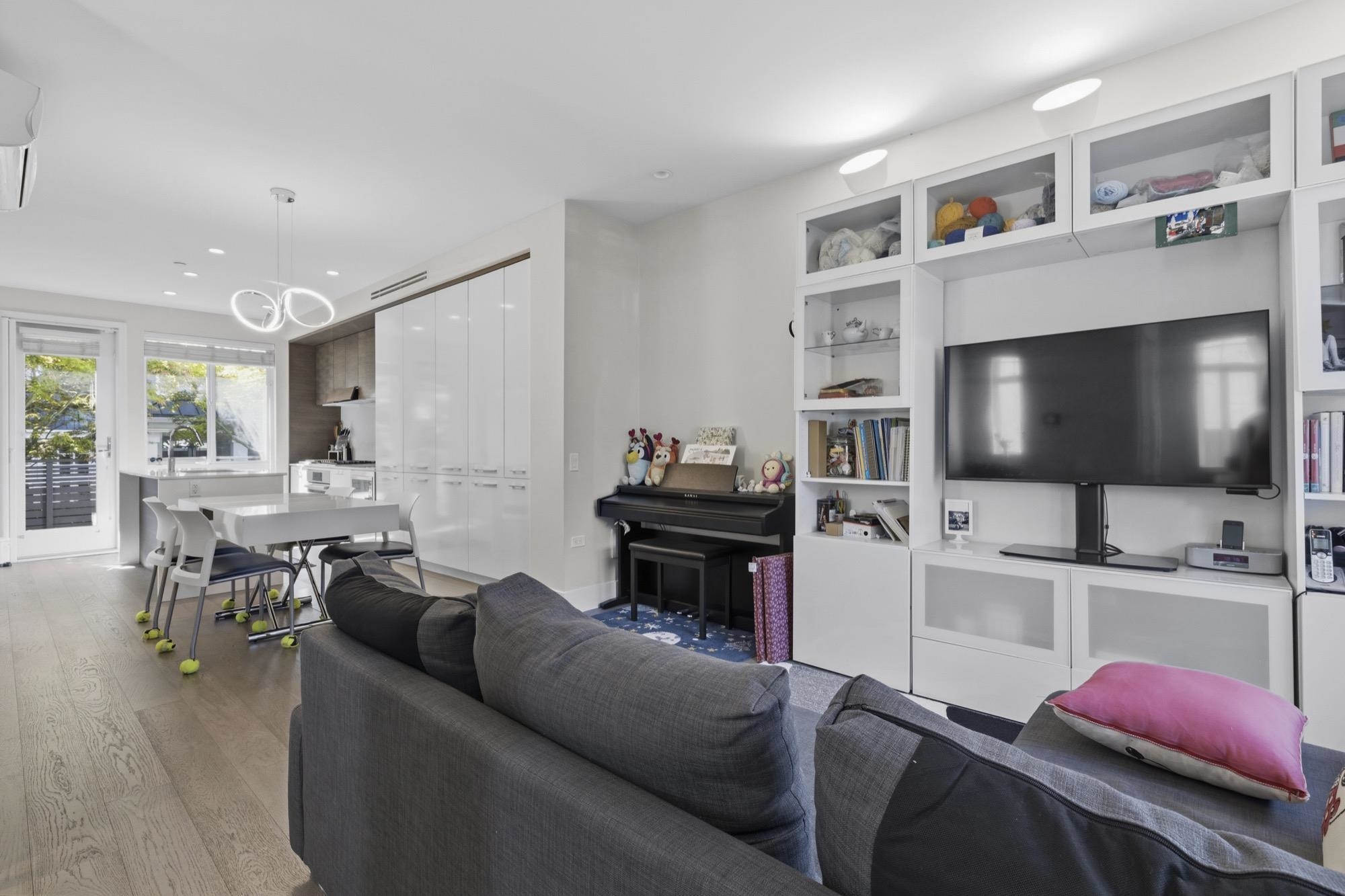 Additional image 3 of 276 62nd Avenue W, Vancouver, BC, V5X 0H1