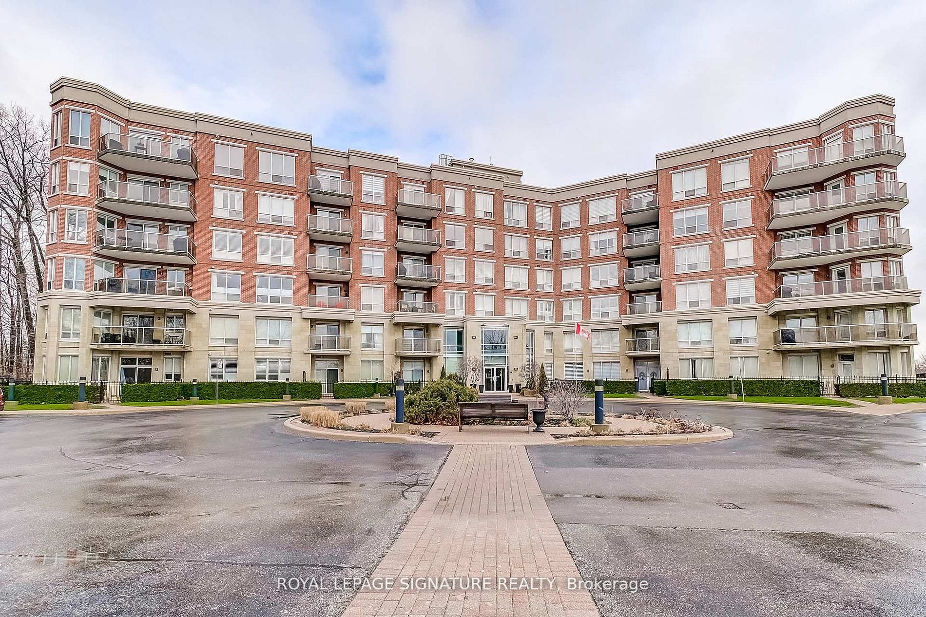 Additional image 2 of 301-483 Faith Drive, Mississauga, ON, L5R 0A1