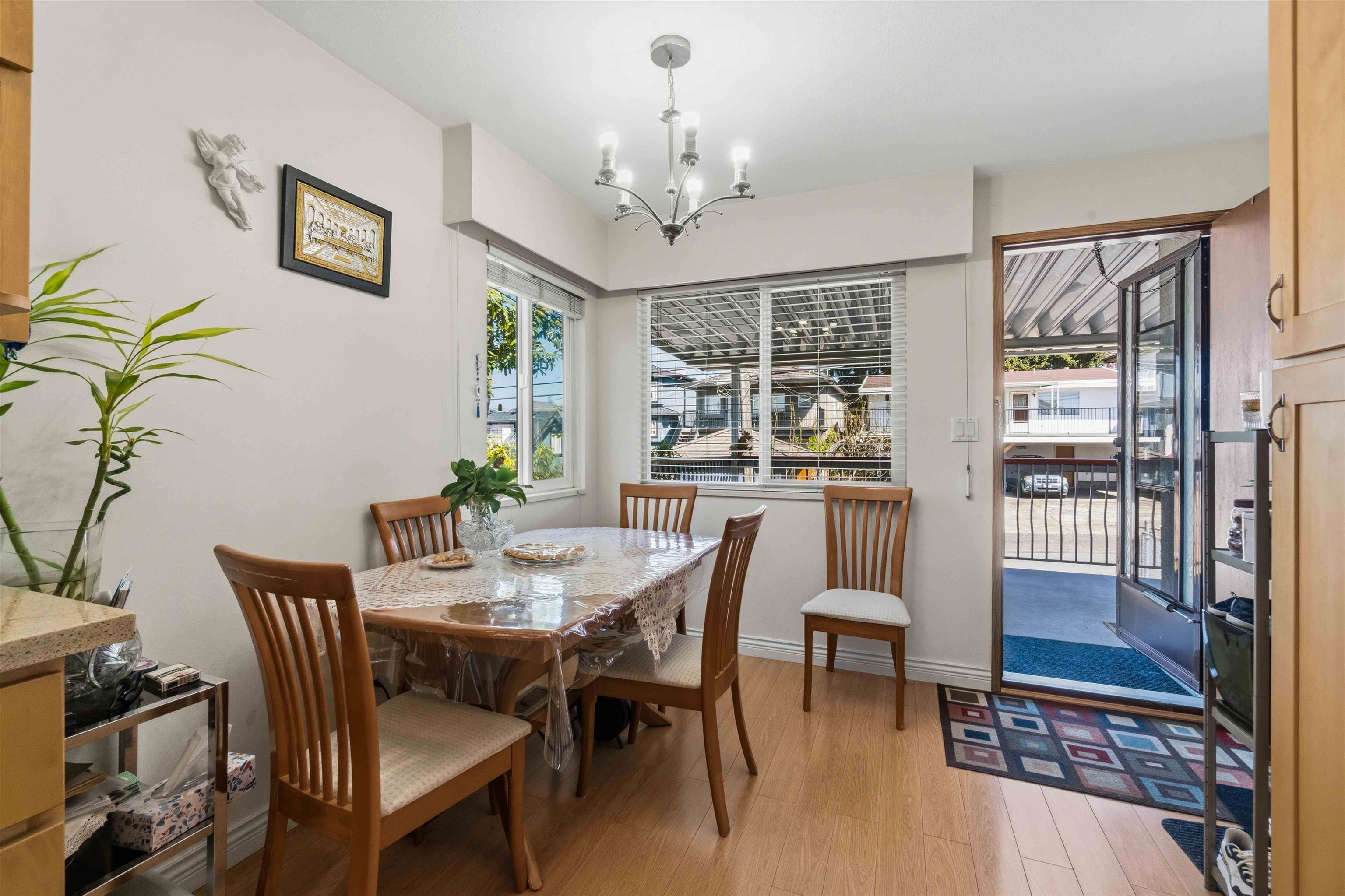 Additional image 5 of 549 56th Avenue E, Vancouver, BC, V5X 1R6