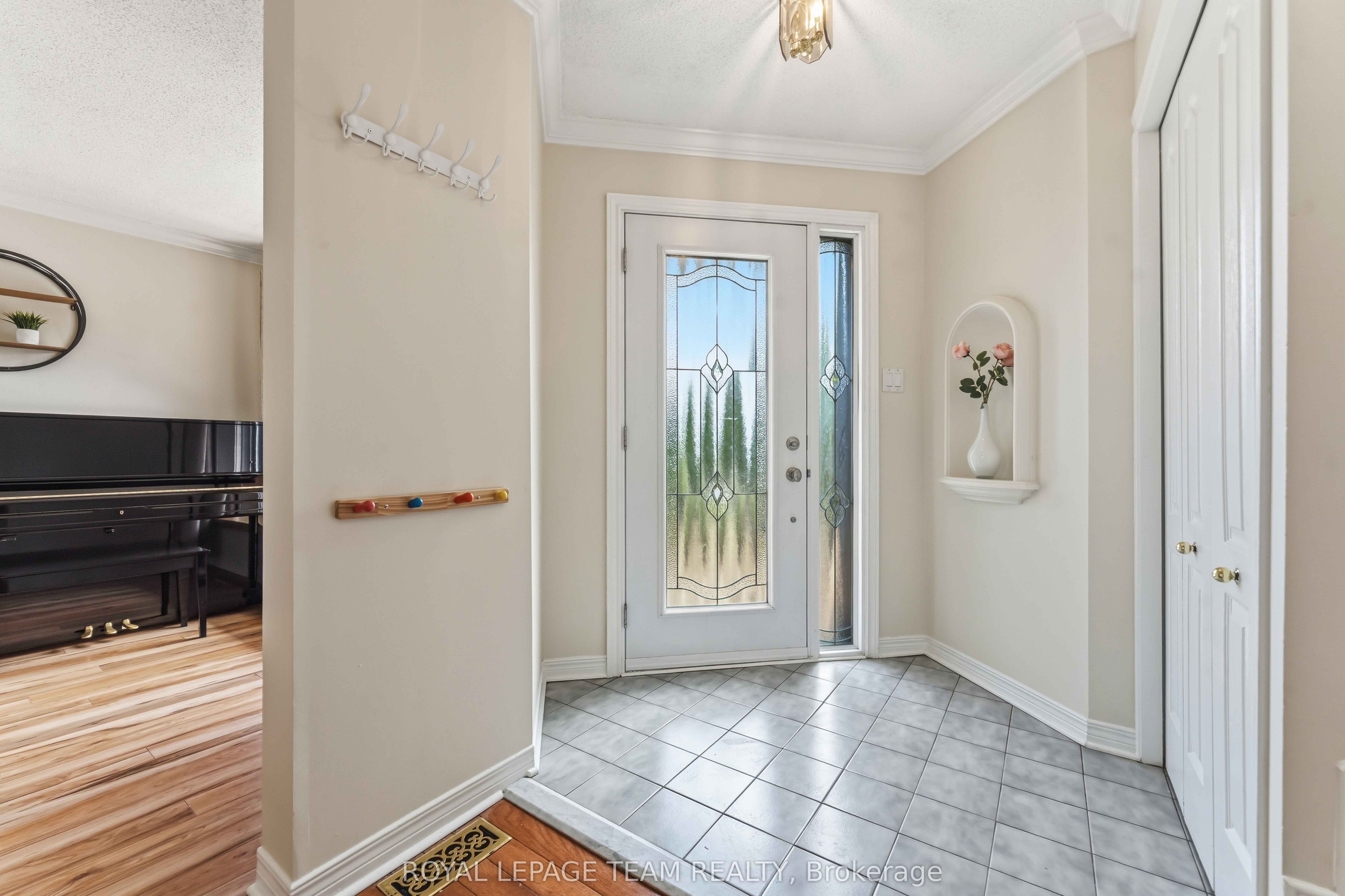 Additional image 5 of 86 Sai Crescent, Ottawa, ON, K1G 5N9