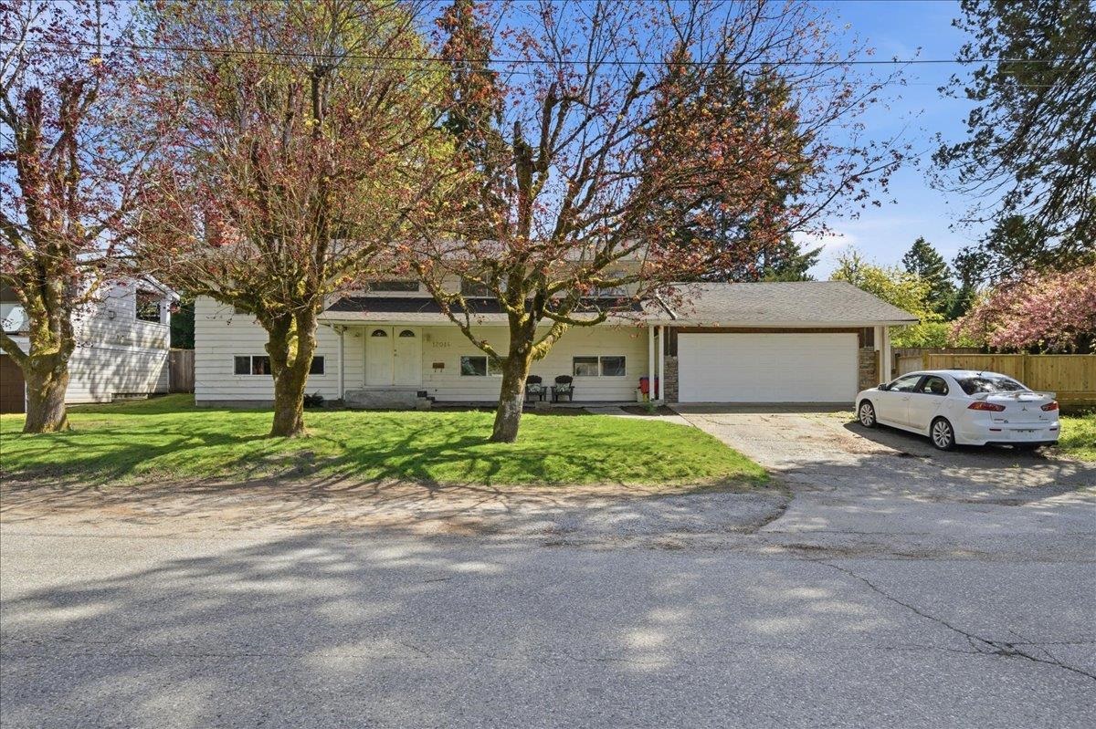 12014 208 Street, Maple Ridge, BC, V2X 4W8