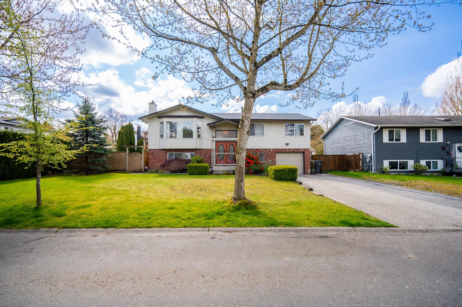 Additional image 3 of 18320 59a Avenue, Surrey, BC, V3S 5Y1