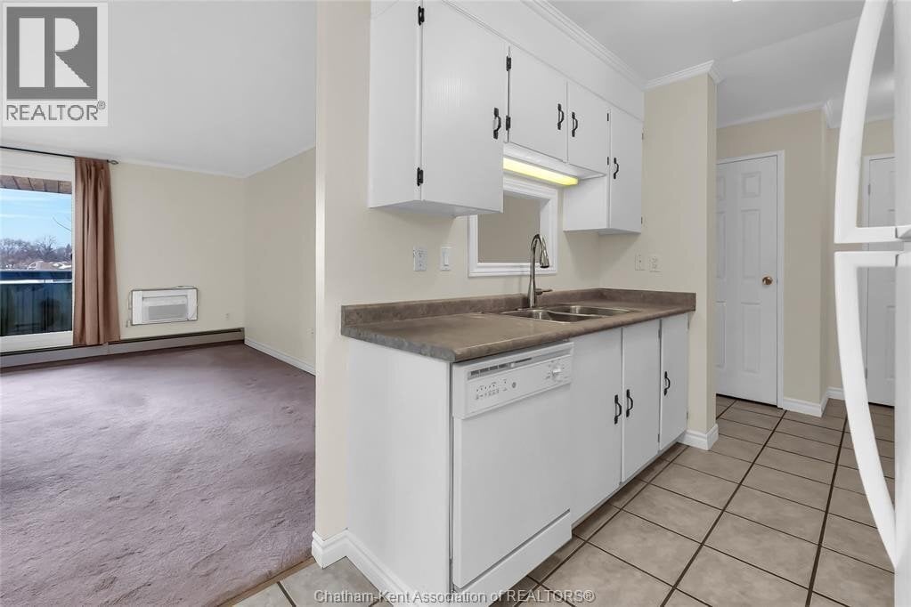 Additional image 7 of 304-975 Grand Avenue West, Chatham, ON, N7L4Z6