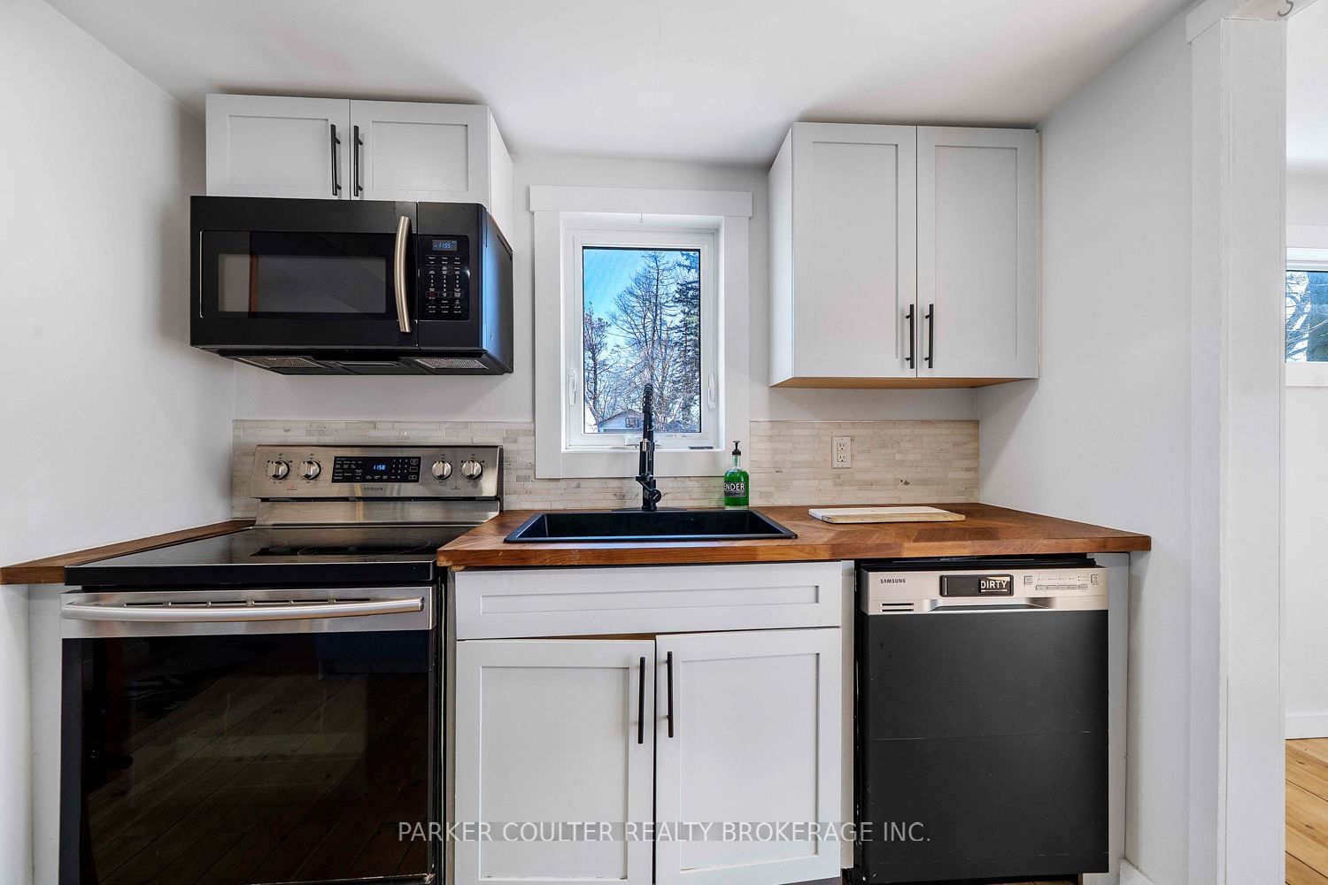 Additional image 6 of 160 Duckworth Street, Barrie, ON, L4M 3W4