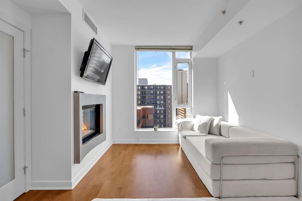 Additional image 6 of 1708-888 4 Avenue SW, Calgary, AB, T2P0V2