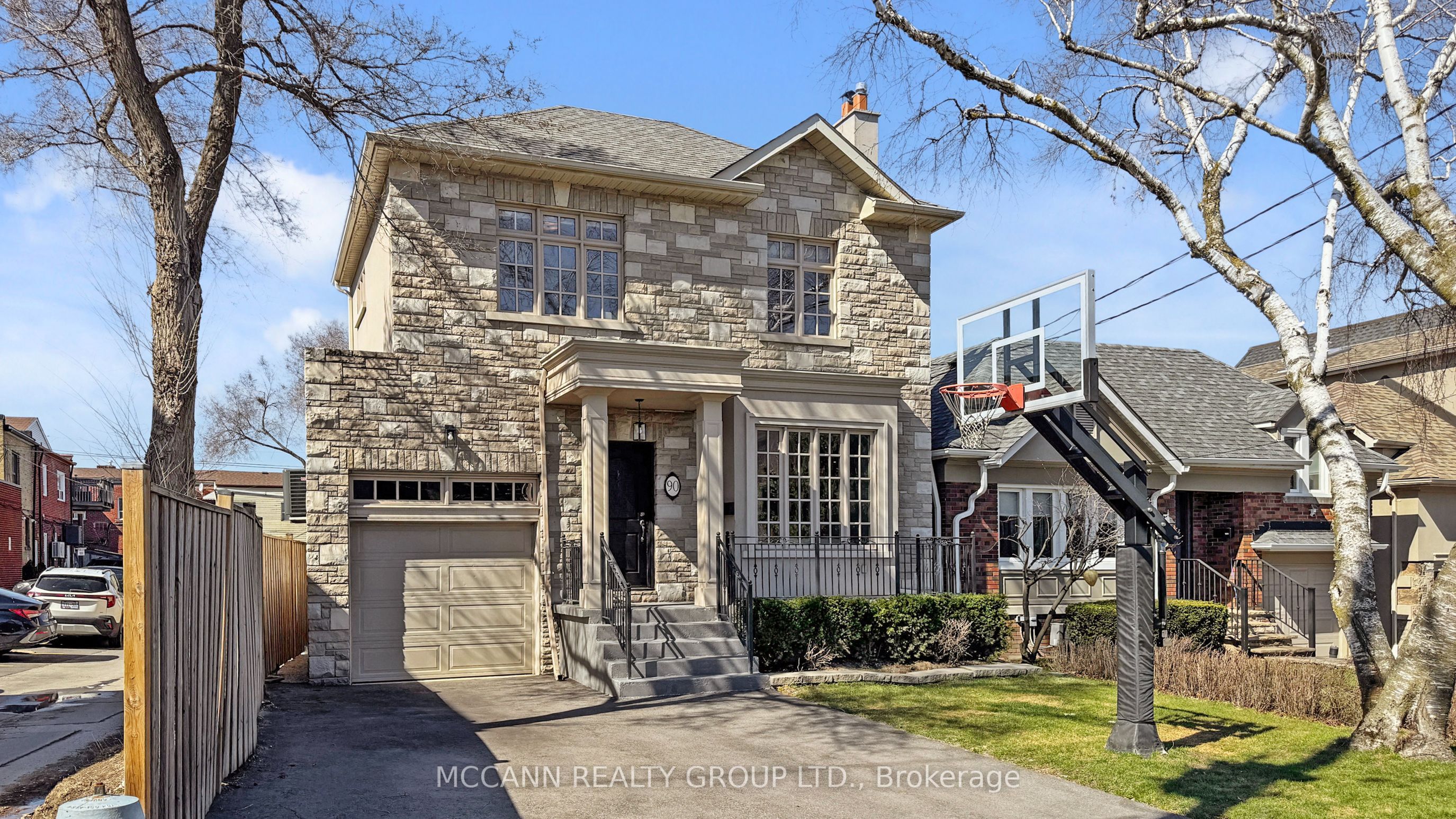90 Haddington Avenue, Toronto, ON, M5M 2P3