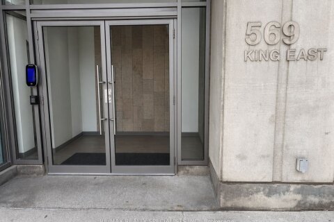 Additional image 7 of 301-569 King Street, Toronto, ON, M5A 1M5