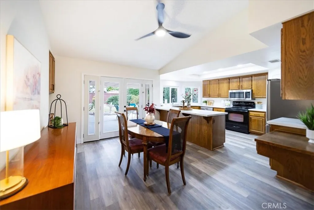 Additional image 14 of 30040 Spray Dr, Canyon Lake, CA 92587