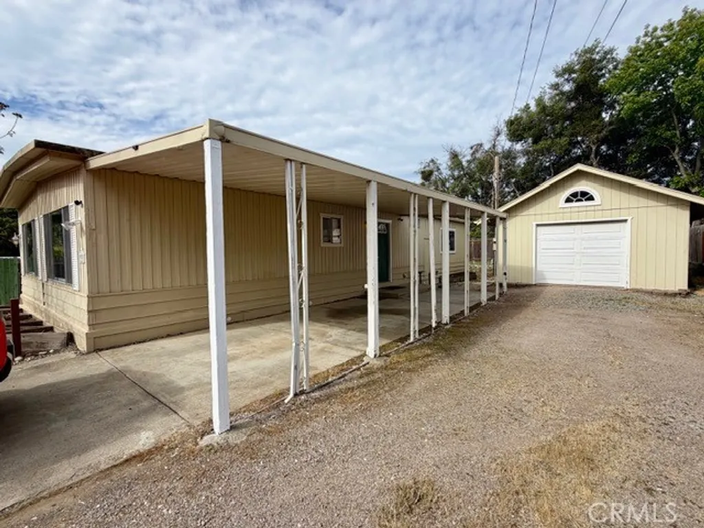 Additional image 4 of 3393 5th St, Clearlake, CA 95422