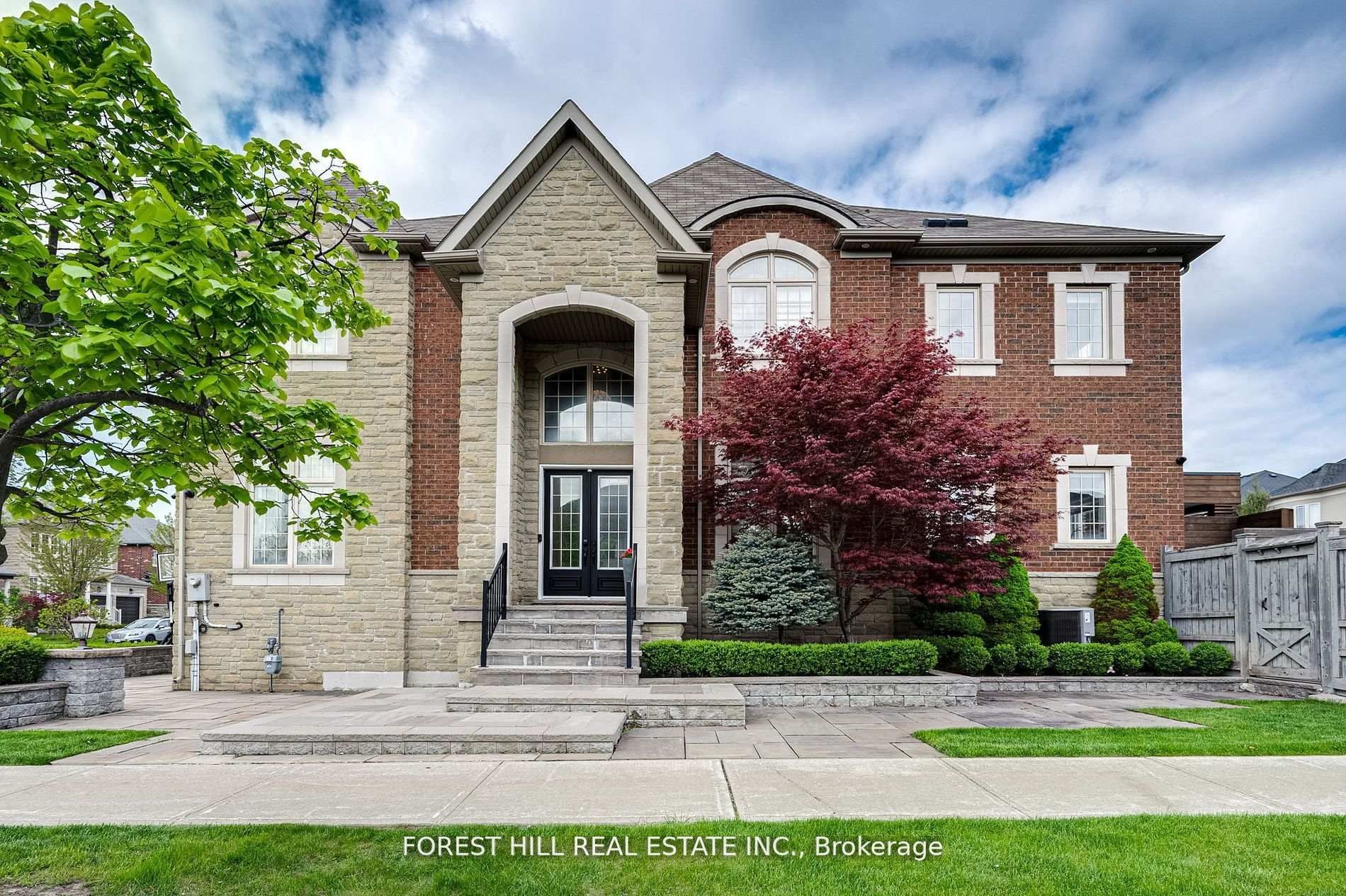 101 Glenheron Crescent, Vaughan, ON, L6A 1W7