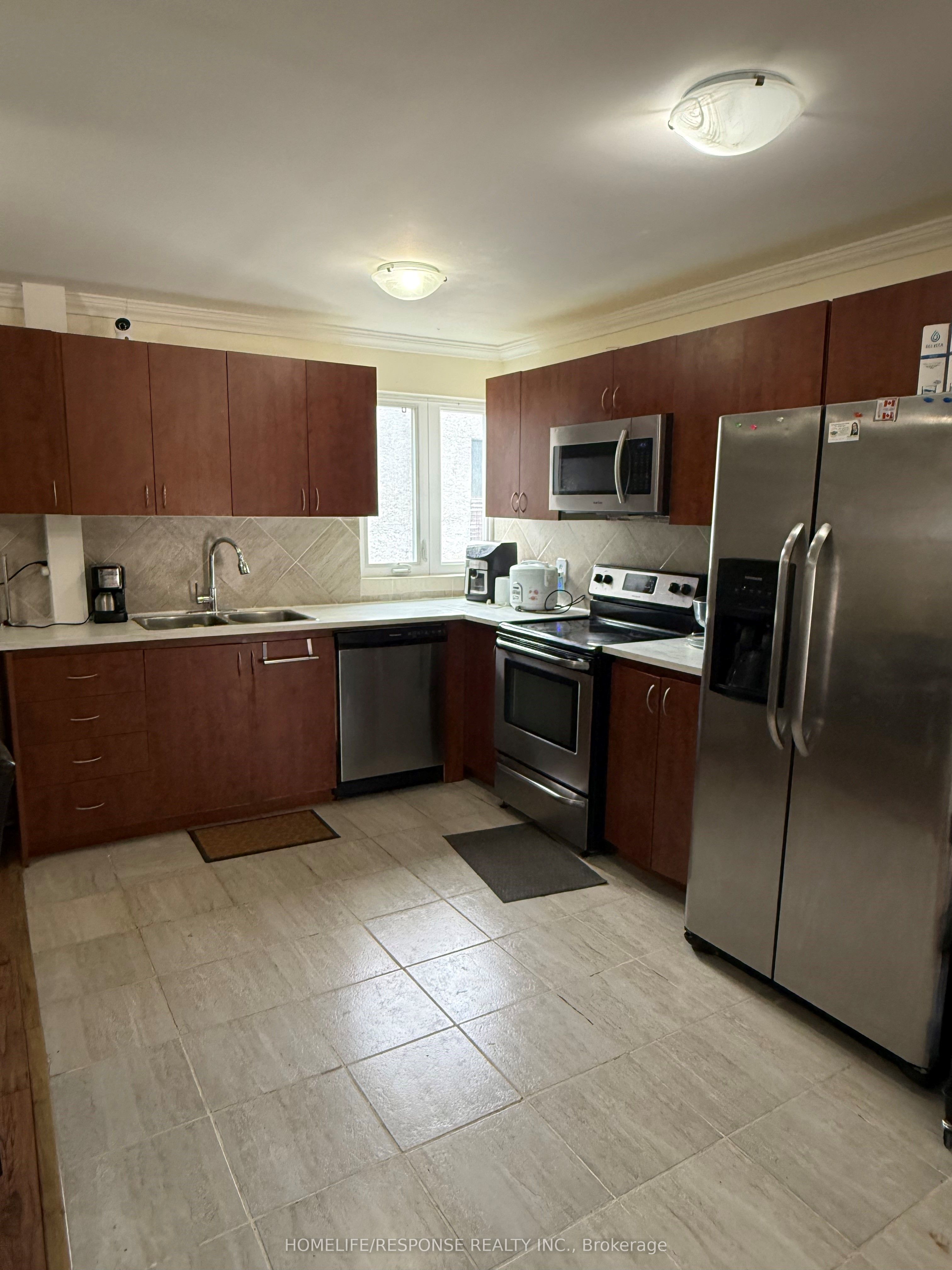 Additional image 4 of 158-1055 Dundas Street E, Mississauga, ON, L4Y 3X6