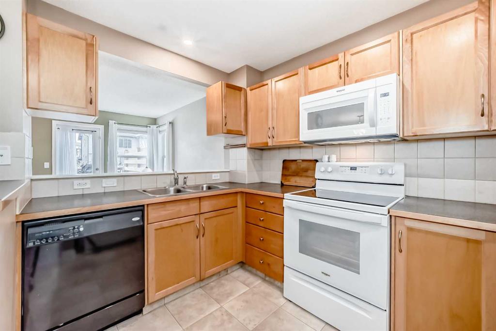 Additional image 6 of 137 Luxstone Way SW, Airdrie, AB, T4B3C2