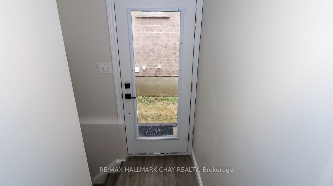 Additional image 6 of B-Lower-30 Stevenson Street, Essa, ON, L3W 0P4