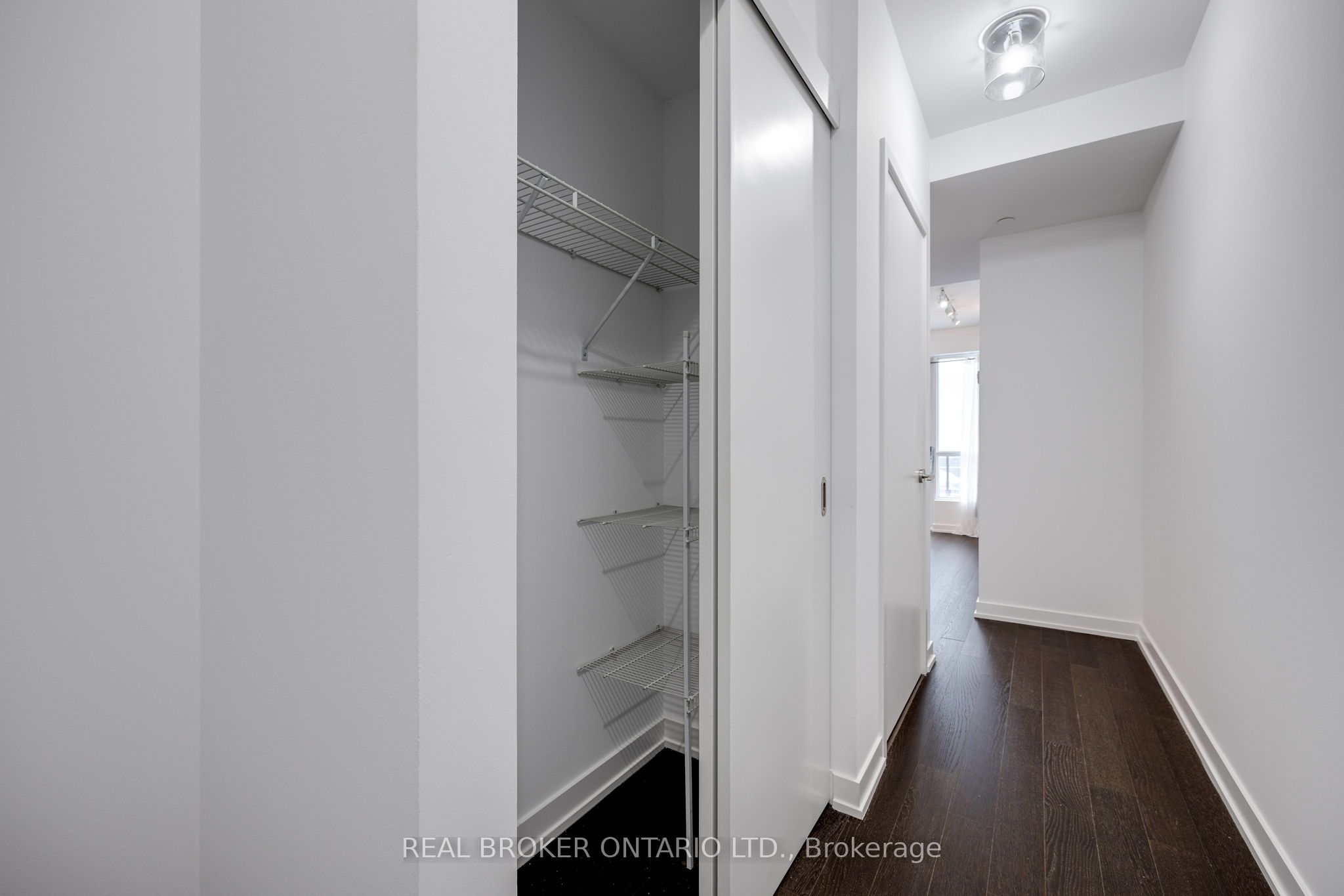 Additional image 4 of Ph 25-1030 King Street W, Toronto, ON, M6K 0B4