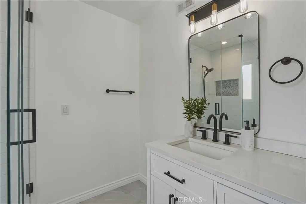 Additional image 56 of 8839 Cedros Avenue Unit 3, Panorama City, CA 91402