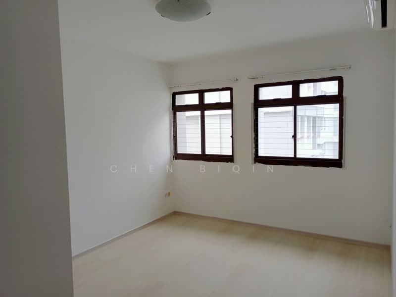 658D Jurong West Street 65 photo 4