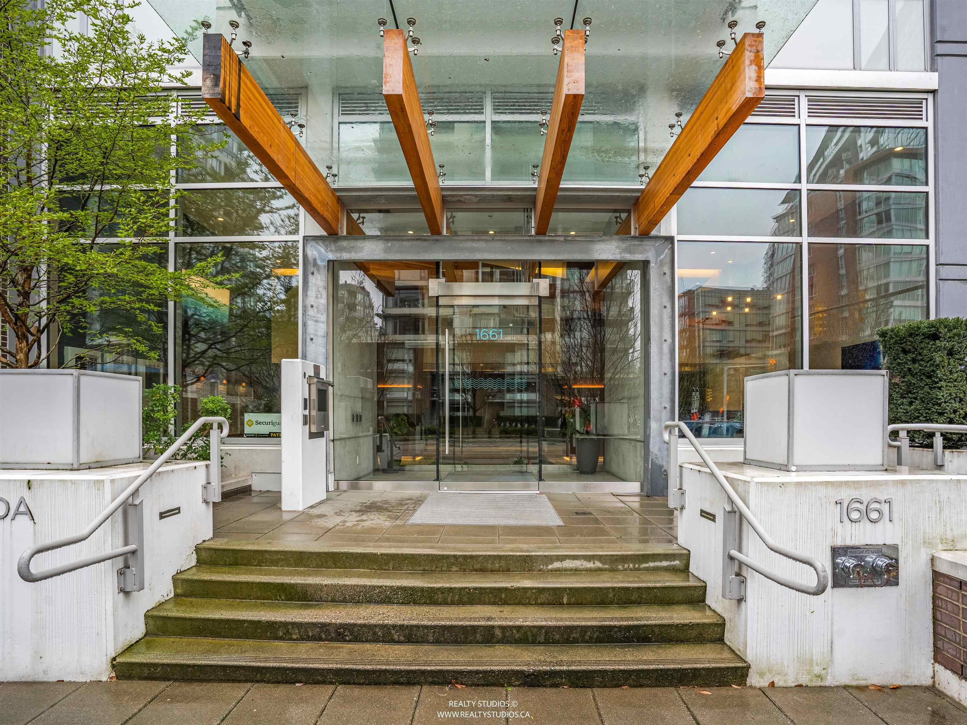 Additional image 2 of 203-1661 Quebec Street, Vancouver, BC, V6A 0H2