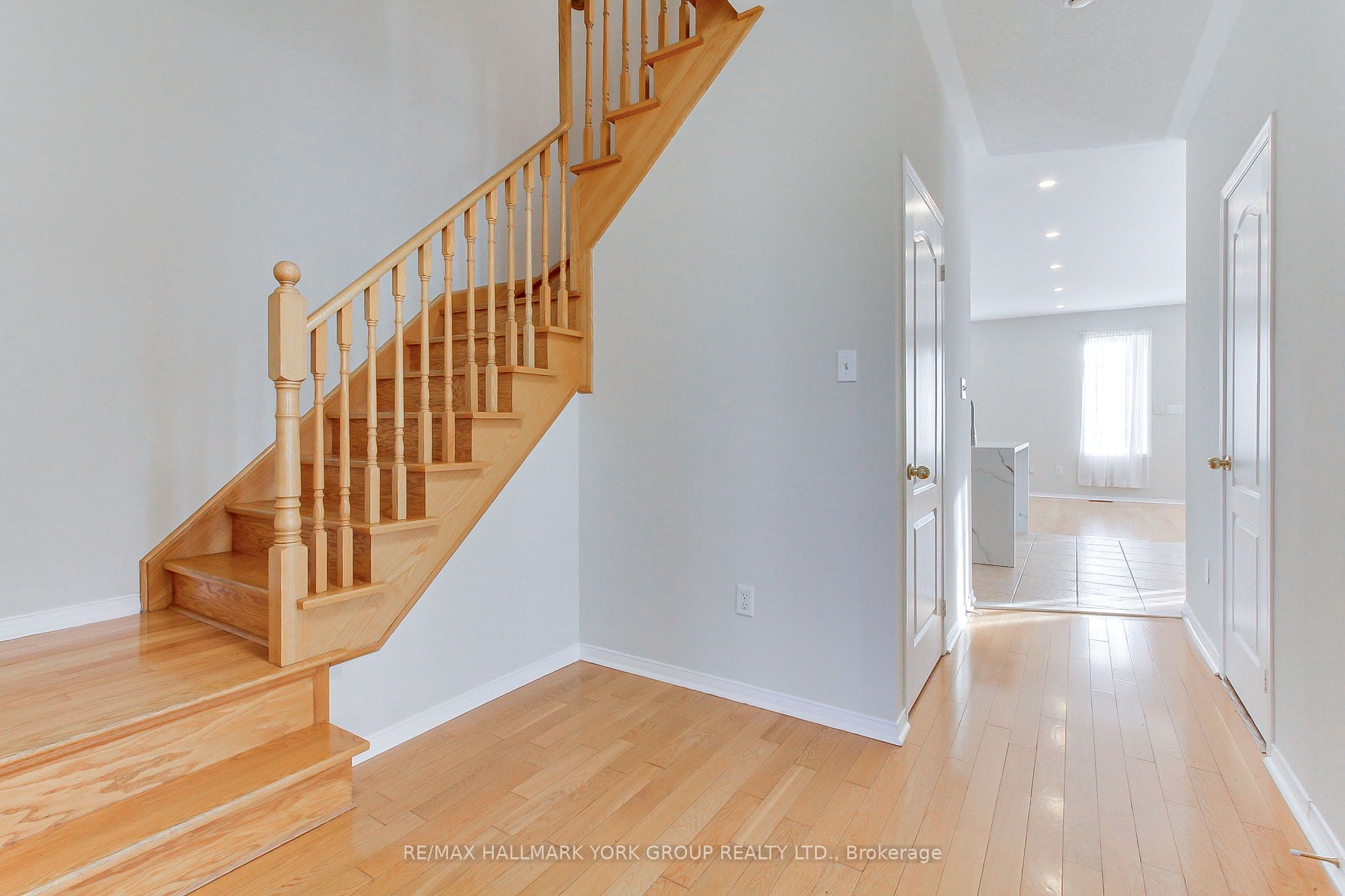 Additional image 4 of 60 Delabo Drive, Toronto, ON, M3J 3S4