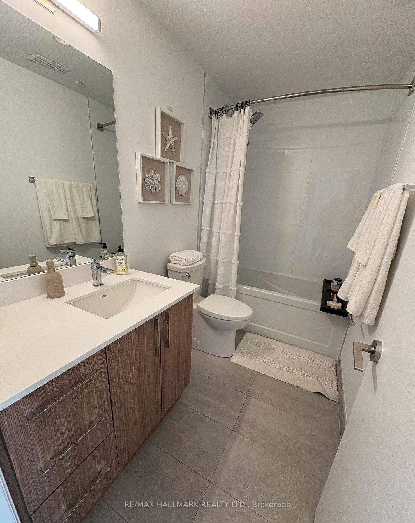 Additional image 4 of 16-15 Brenthall Avenue, Toronto, ON, M2R 0B3
