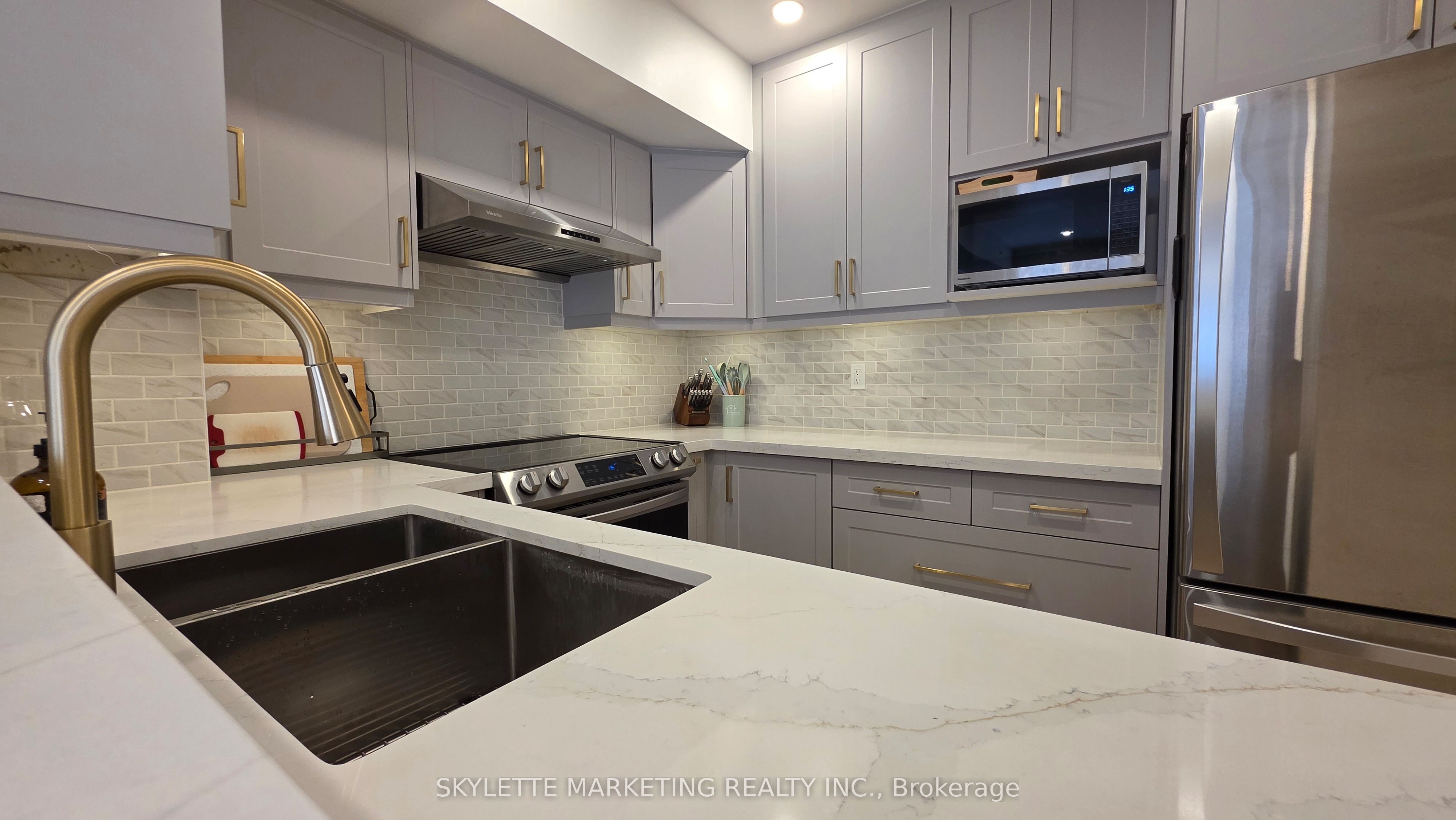 Additional image 5 of 123-3 Everson Drive, Toronto, ON, M2N 7C2