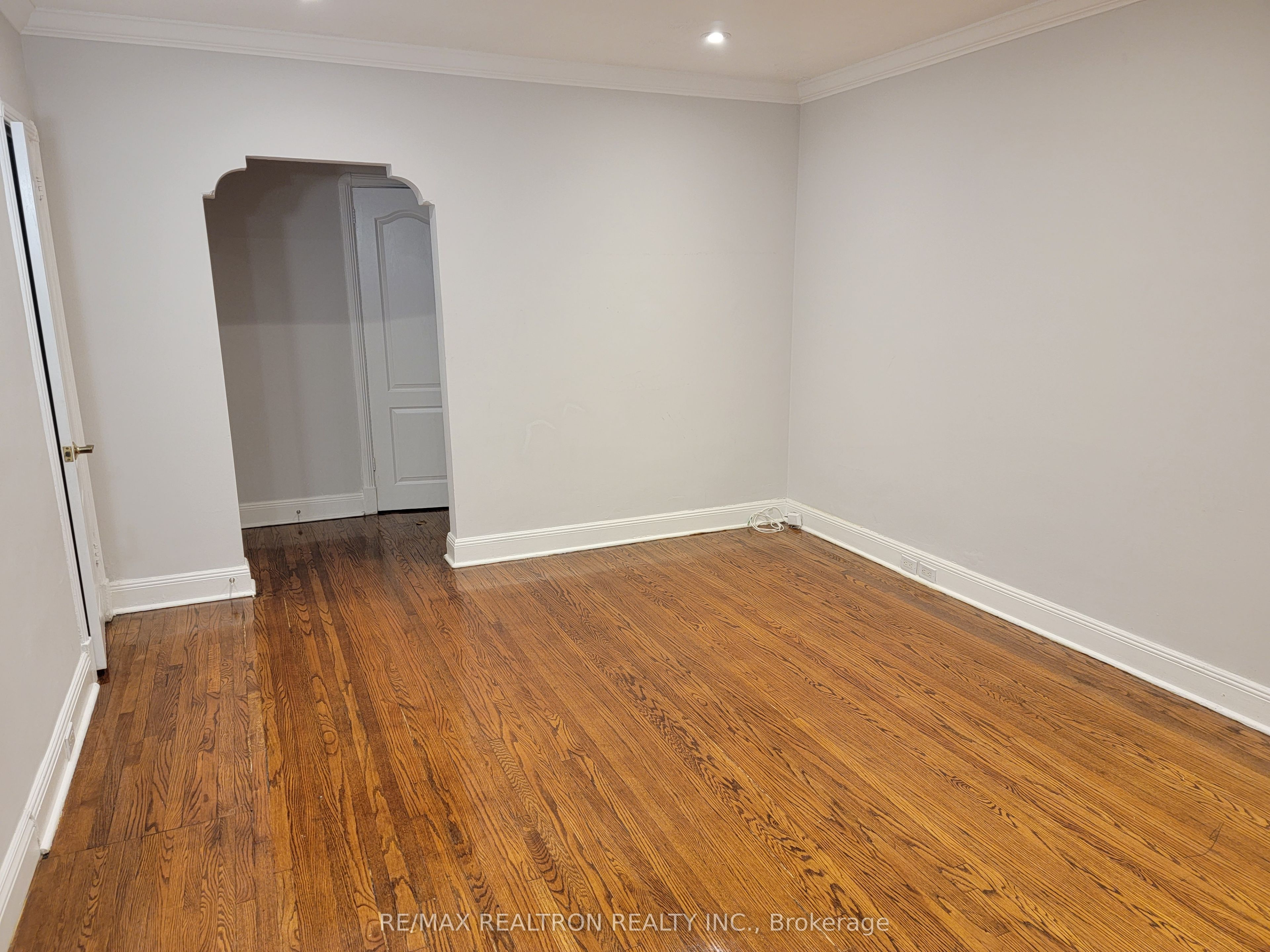 Additional image 2 of 1-1721 Bathurst Street, Toronto, ON, M5P 3K4