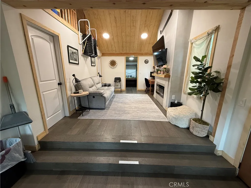 Additional image 14 of 25881 Sunset Loop, Twin Peaks, CA 92391
