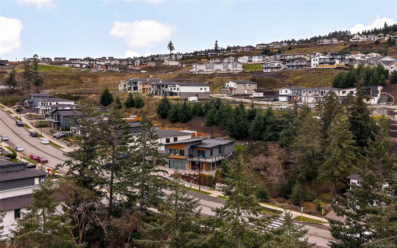 Additional image 3 of 6262 Highwood Drive, Duncan, BC, V9L 0H5
